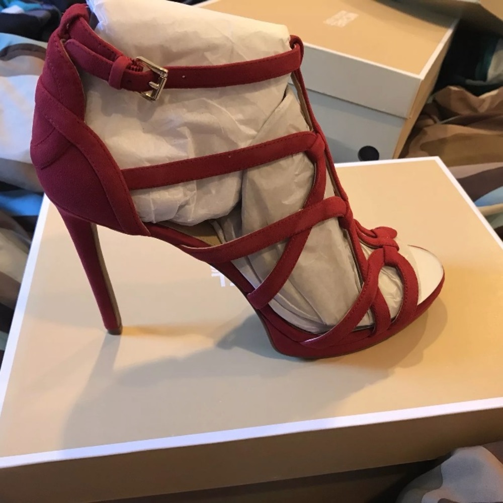 Michael Kors shoes size 9